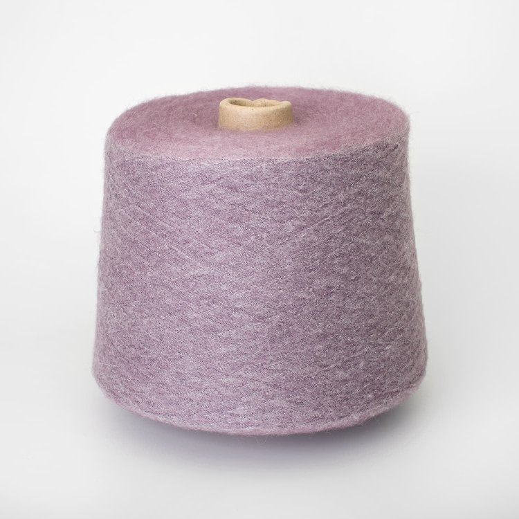 Feel Good - шёлк 40%, кид мохер 23%, меринос 3%, полиамид 32%, эластан 2%